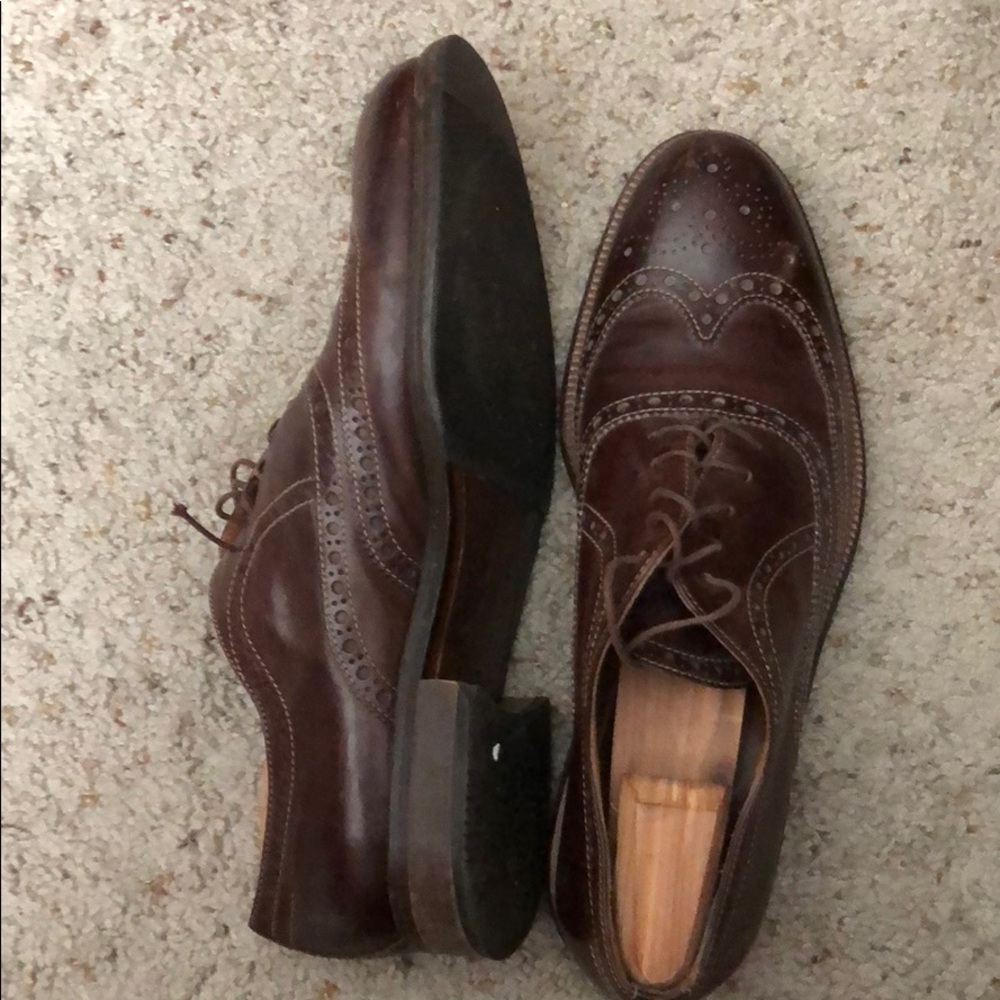 Footwear - Picture 2 of 3